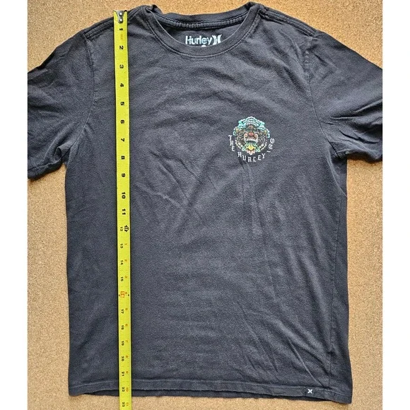 Hurley Bali Bagus Surf Baby Tee Shirt M T-Shirt Worn Black Y2K - Picture 8 of 8